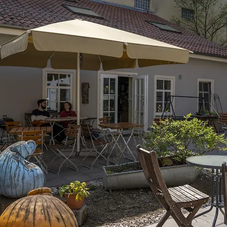 Labyrinth Hostel Weimar-2